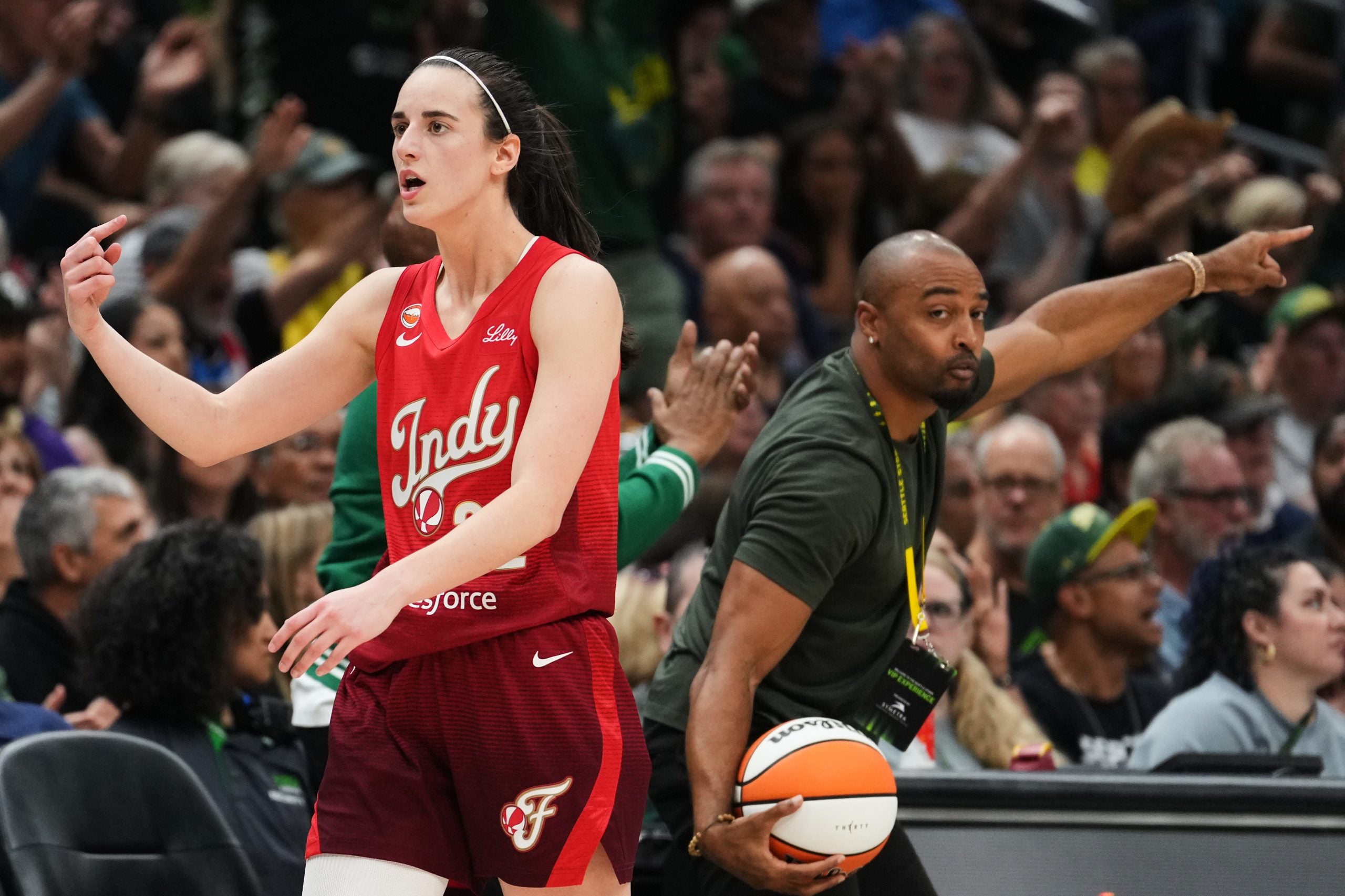 Clark and Mitchell lead Fever to their 4th straight victory, 105-95 over the Storm - Indianapolis News | Indiana Weather | Indiana Traffic