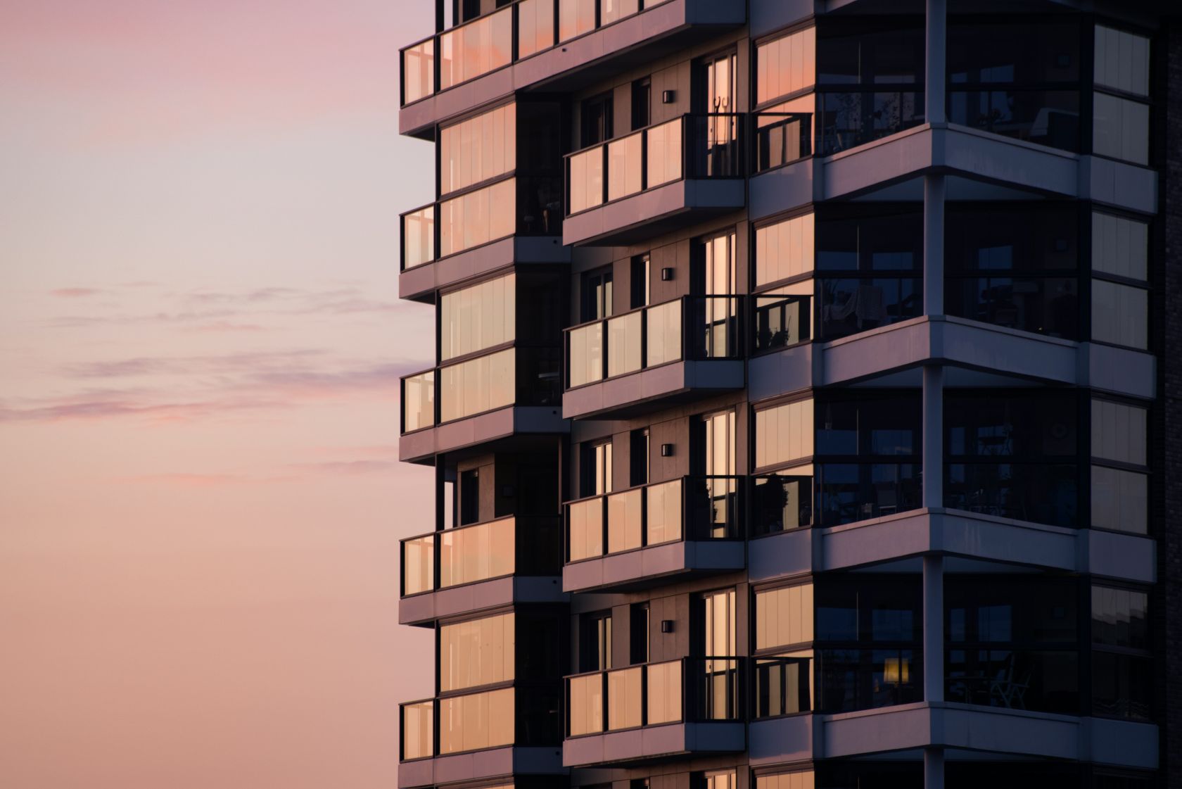 Condominium managers in Portugal call for single building insurance policy