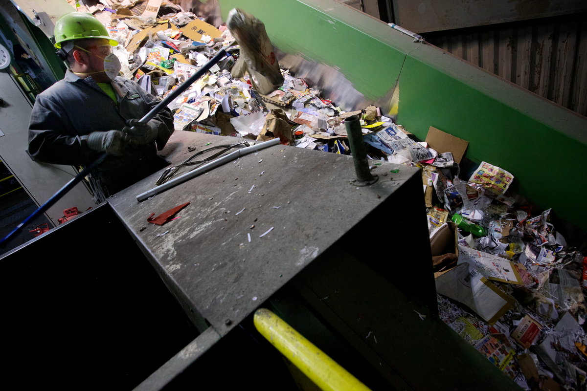 Contractor sought for Maine's new packaging waste program