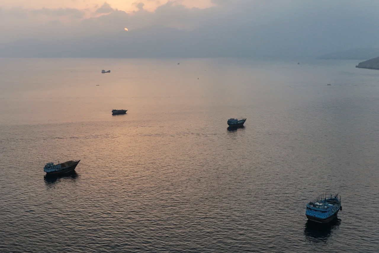 Could a proposal for voluntary fees in the Strait of Hormuz break the deadlock in talks?