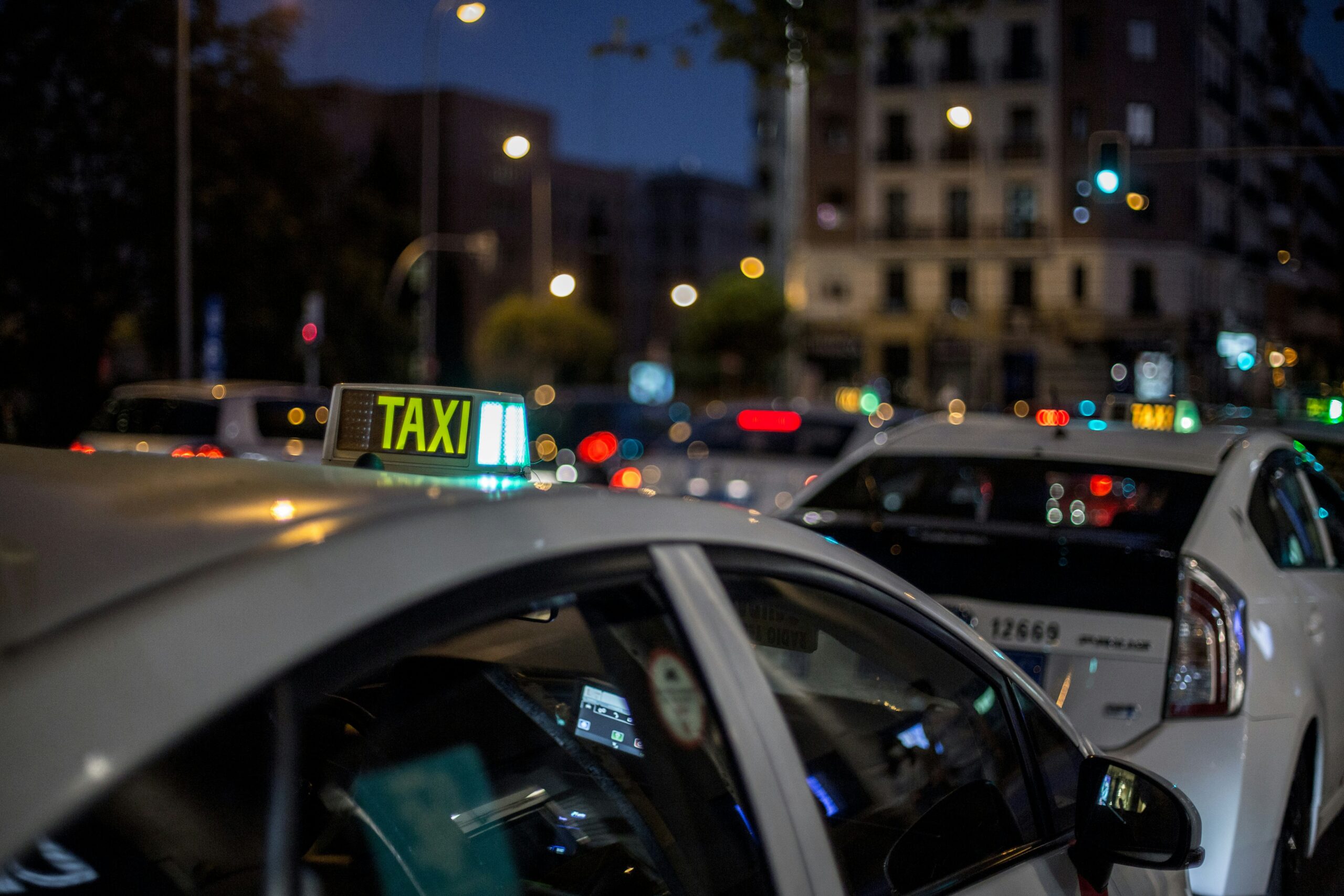Croatia Plans Taxi Fare Caps to End Excessive Charges