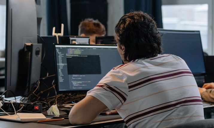 Croatia opens EU Blue Card to experienced foreign IT workers without university degrees