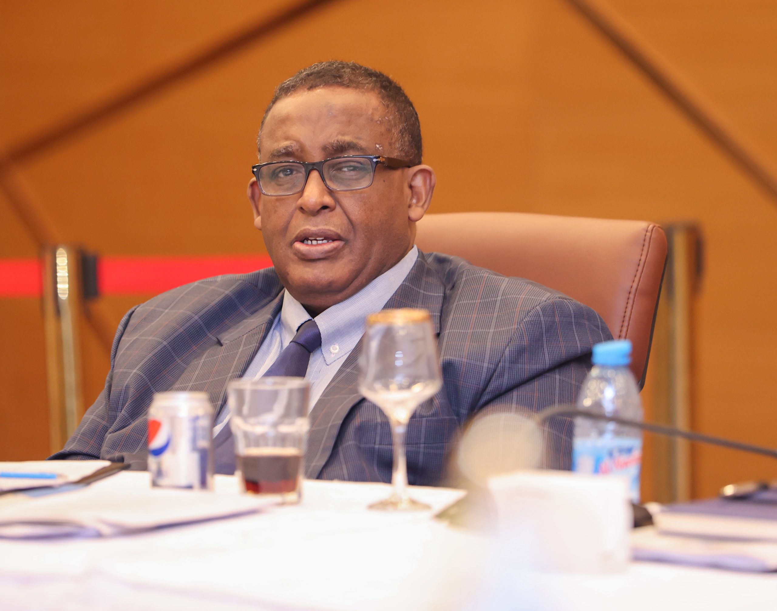 Cumar Cabdirashiid ma noqonayaa ra’iisul wasaare haddii heshiis la gaaro?