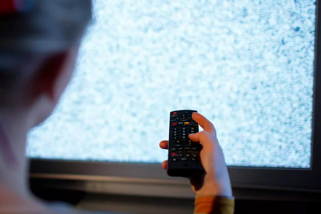 Cyprus digital TV switch sparks 1,600 calls to Hellas Sat
