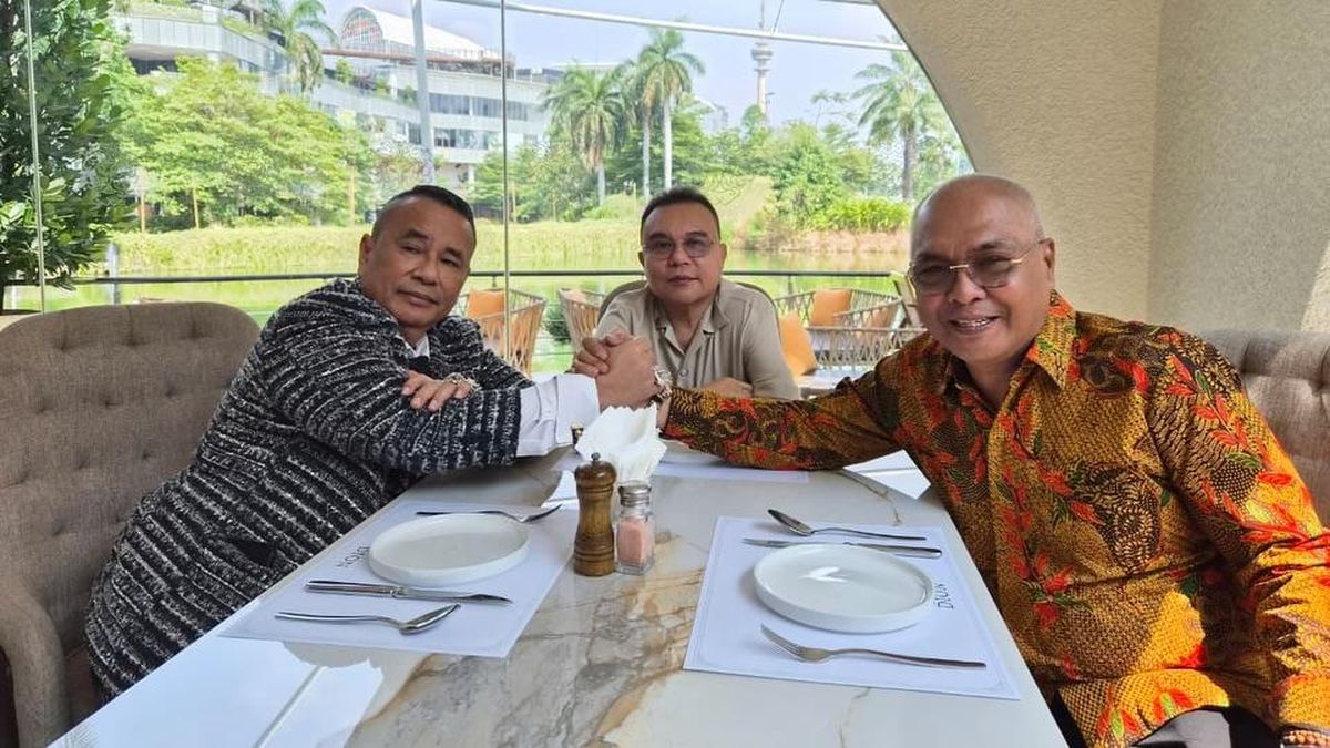 Dasco Pertemukan Hotman Paris dan Ketum PWI Akhmad Munir