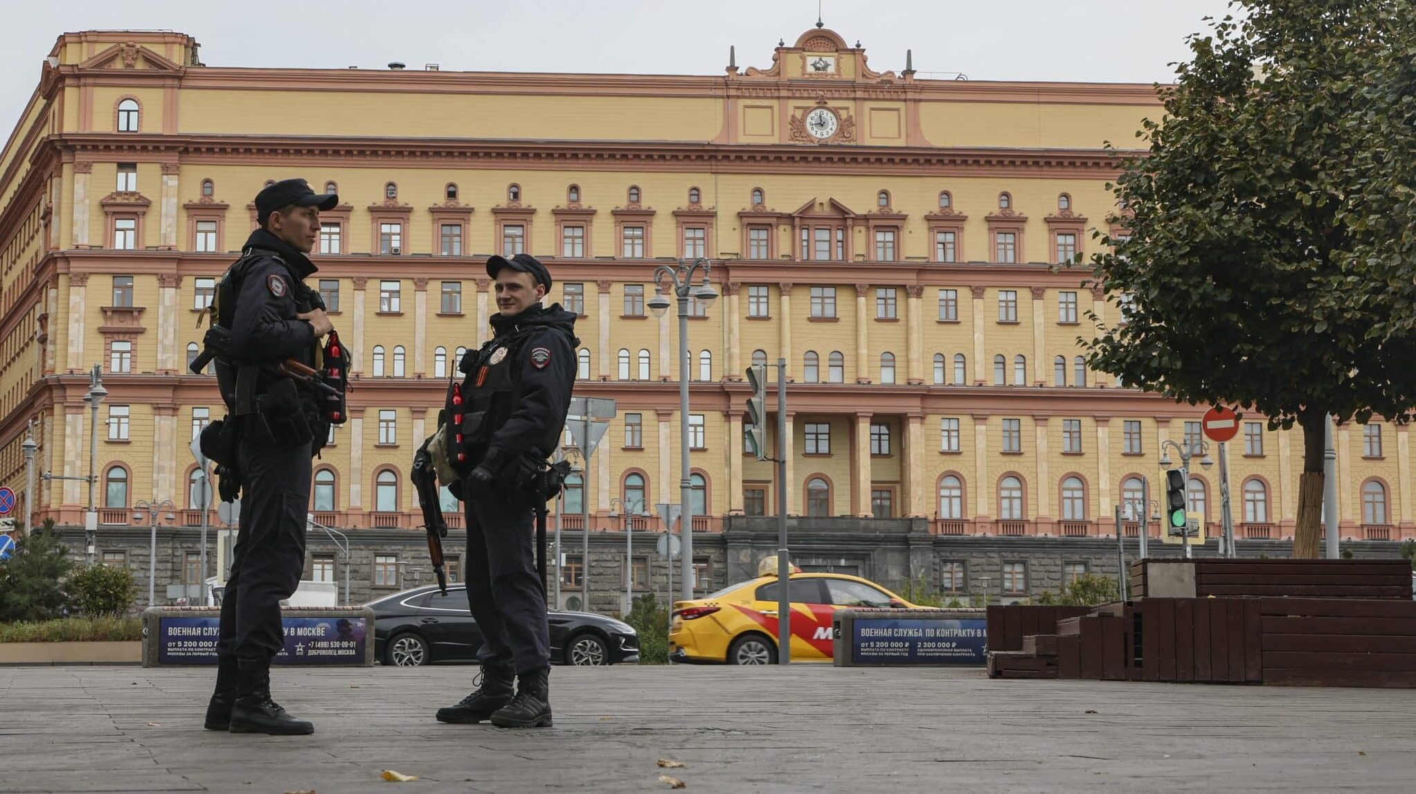 Democracy Digest: Russian Hackers Linked to FSB Target Slovakia