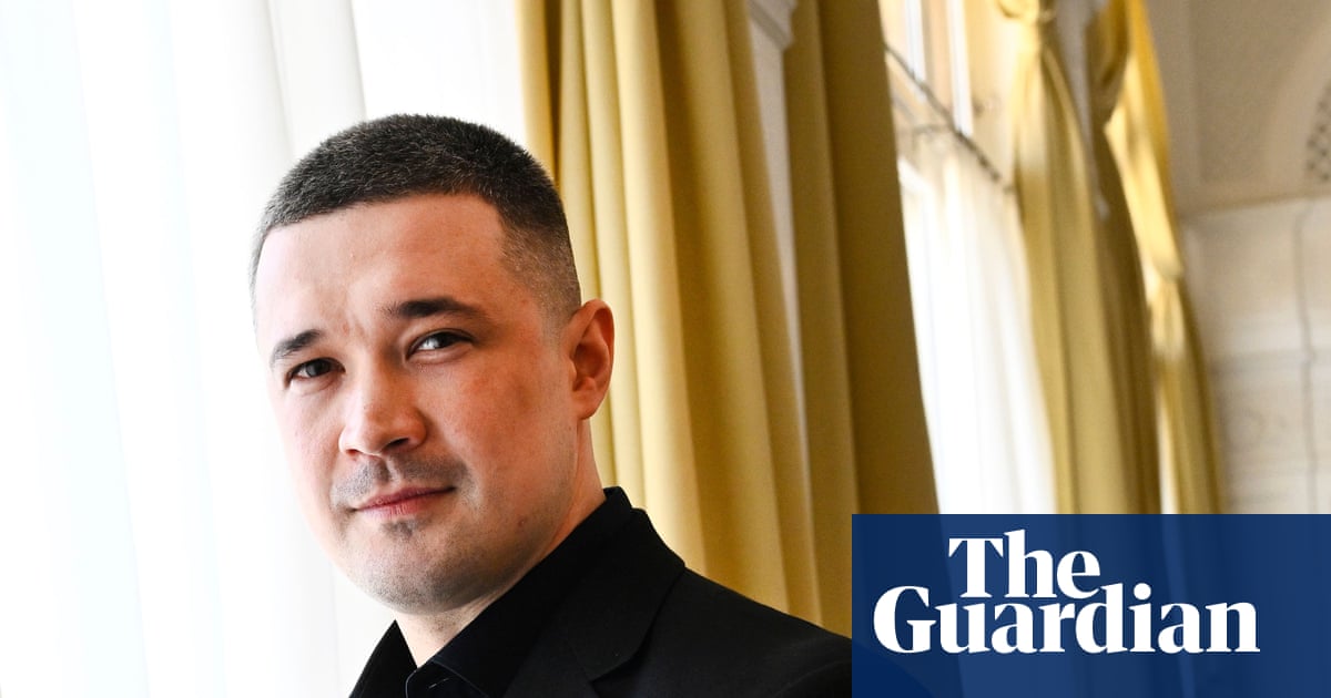 Dismissal of Ukraine’s defence minister highlights wider issues for Zelenskyy | Ukraine