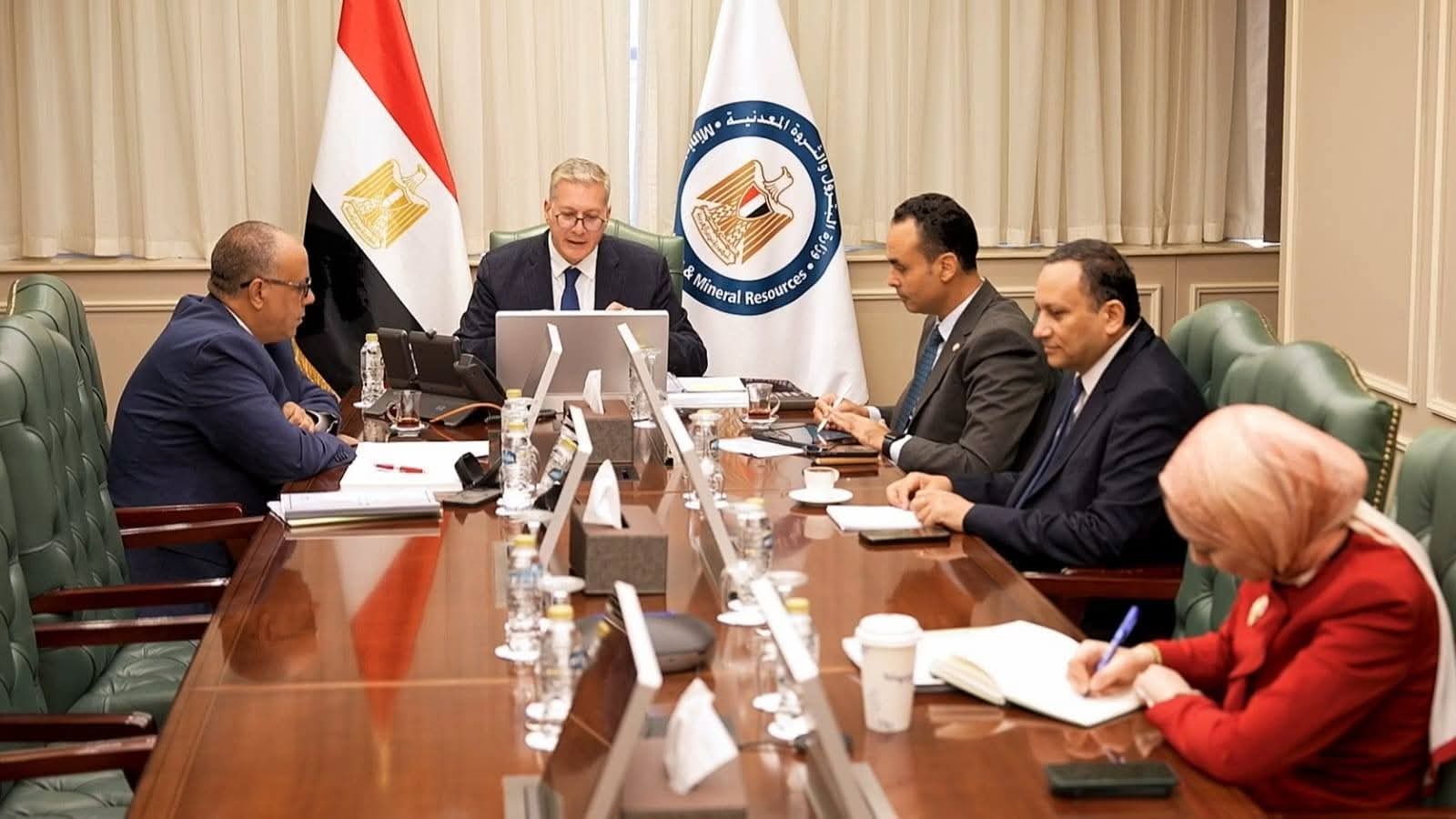 Egypt settles oil partners’ arrears, paving way for renewed crude output growth