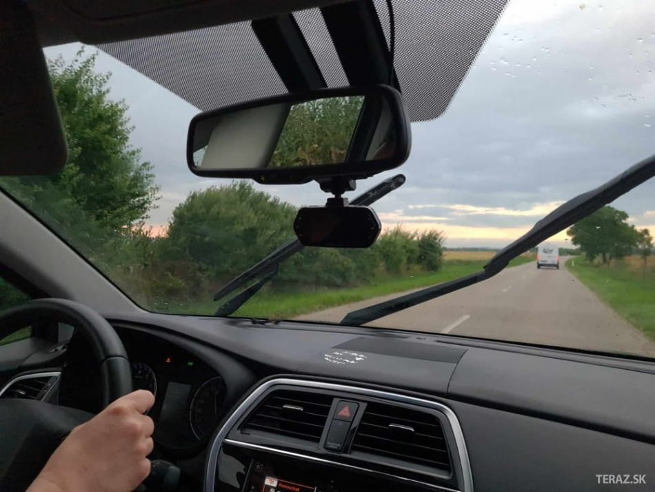 Englishman Impersonator Investigated Over Fake UK Driving Licence
