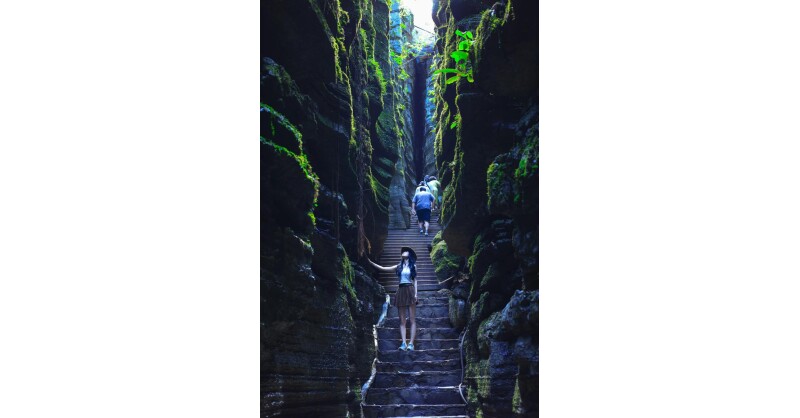 Enshi Suobuya Stone Forest in China Launches Rich Cultural Experiences to Welcome Southeast Asian Tourists