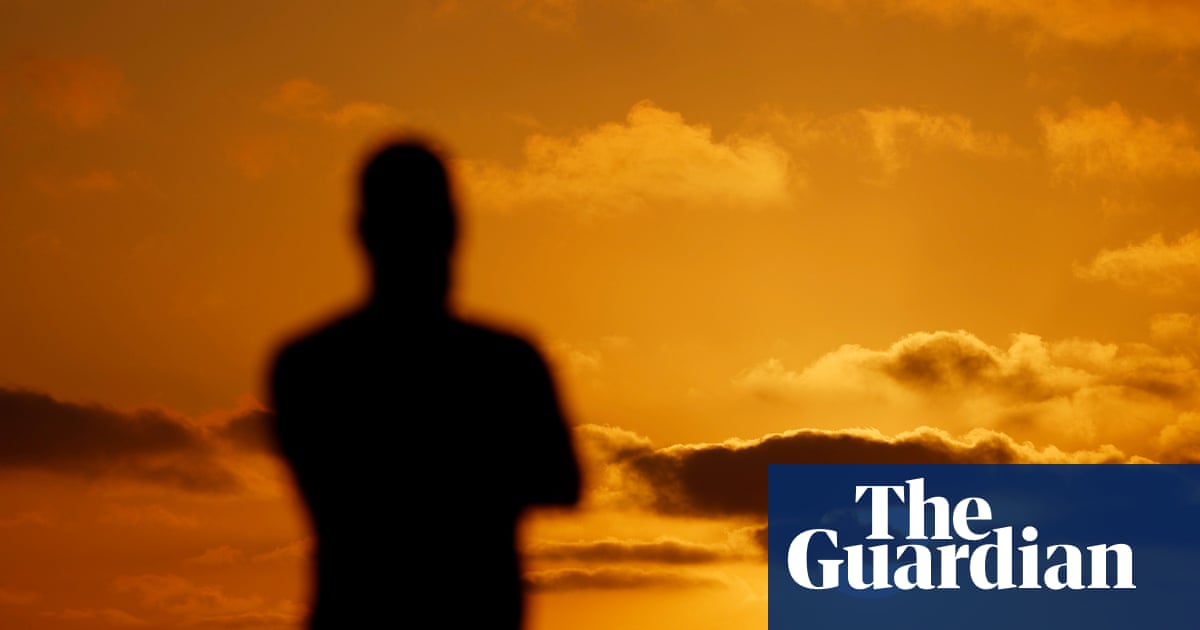 Extreme temperature warnings in place as ‘heat dome’ bakes US | US weather