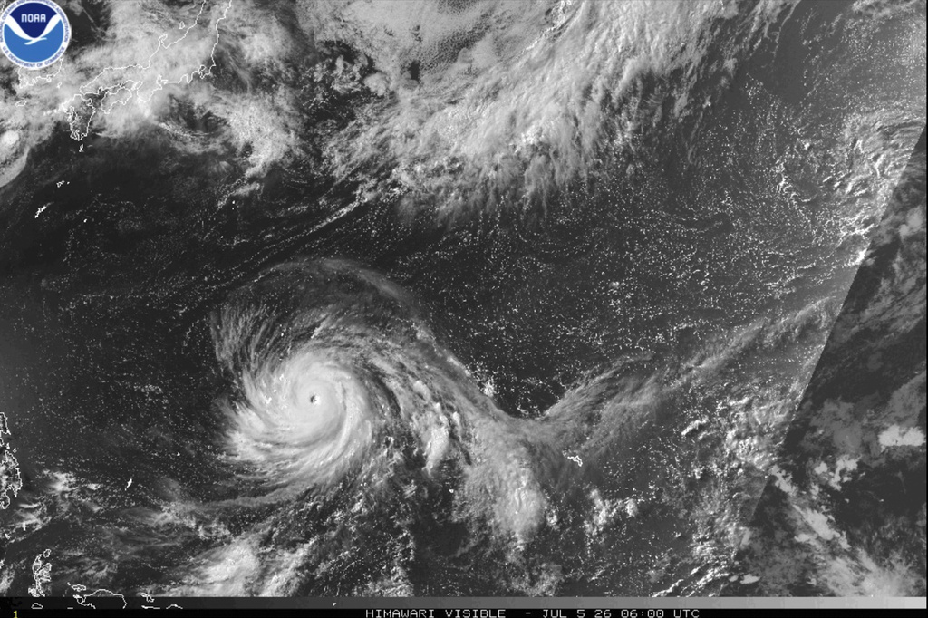 Fierce winds hit US Pacific territories as Super Typhoon Bavi approaches near Guam