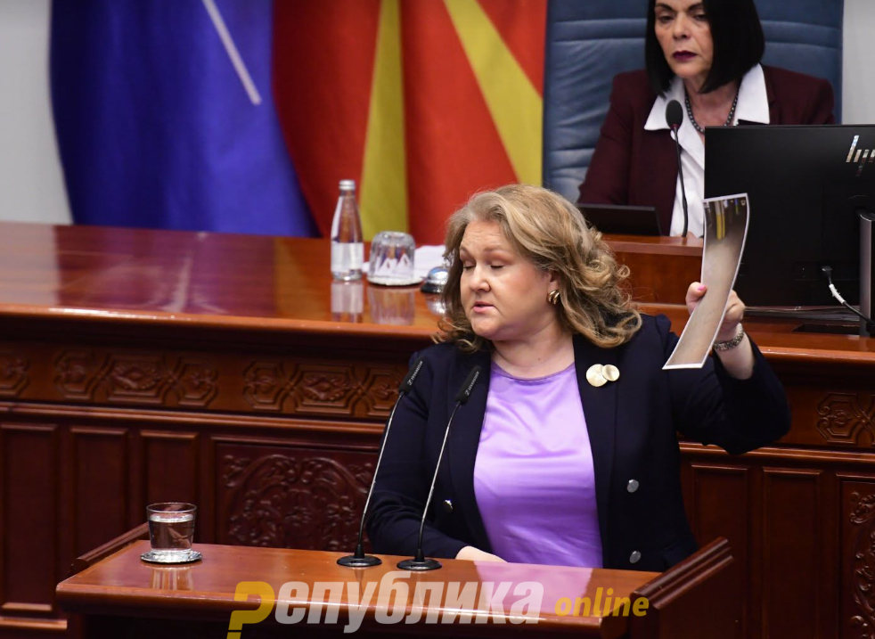 Filipce says he's surprised by Slavjanka Petrovska's decision to join the rebel faction
