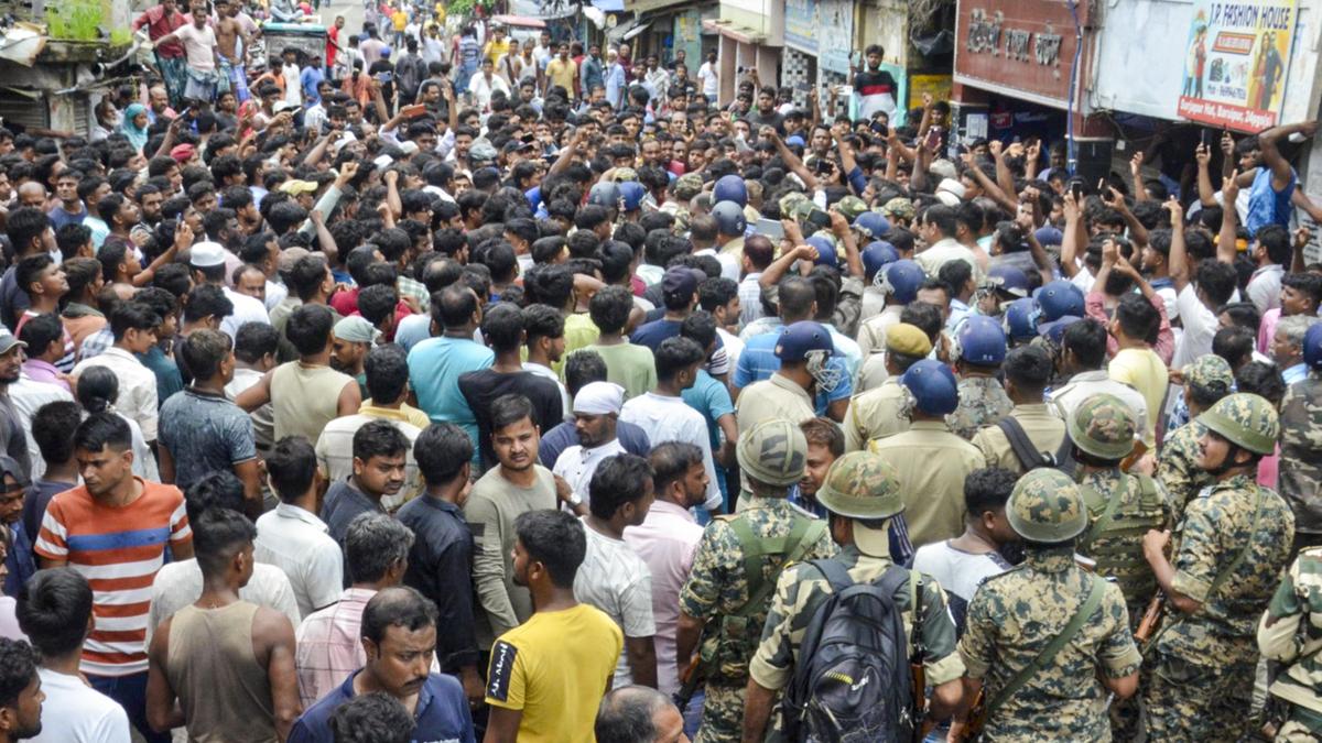 Girl’s body found in pond in West Bengal; family alleges rape and murder