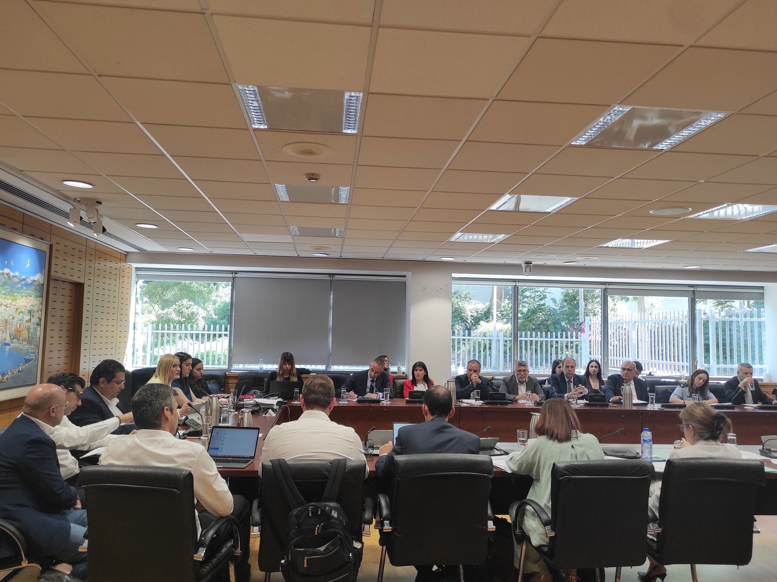 cover Government to table bill granting investigative powers to anti-corruption authority