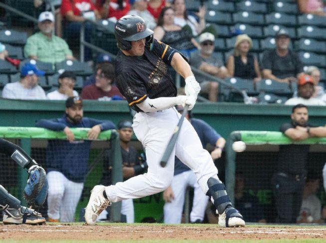 Grasshoppers roll to 23-10 win against Hot Rods