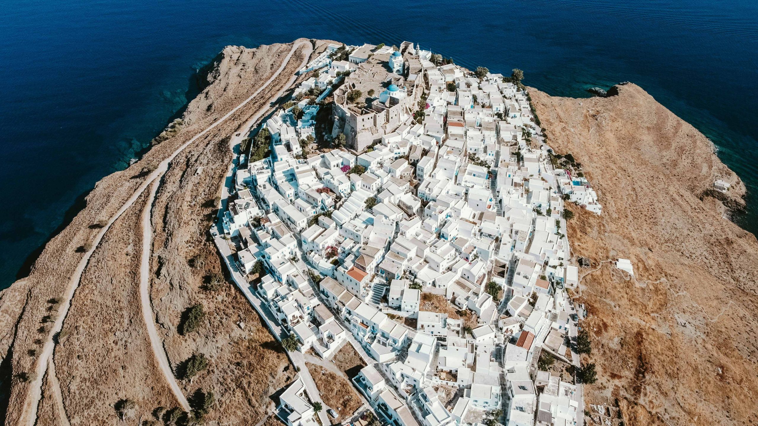 Greece battles drought as tourist season heats up