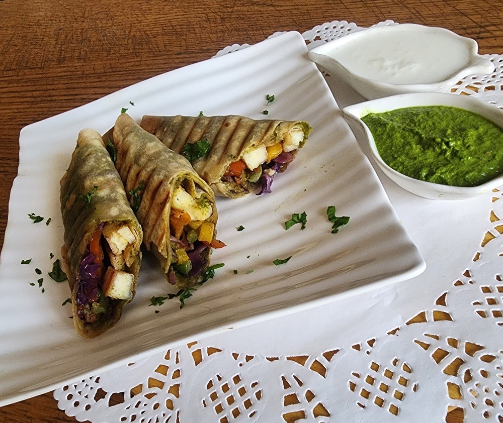 Grilled Spinach Pesto Paneer Wrap