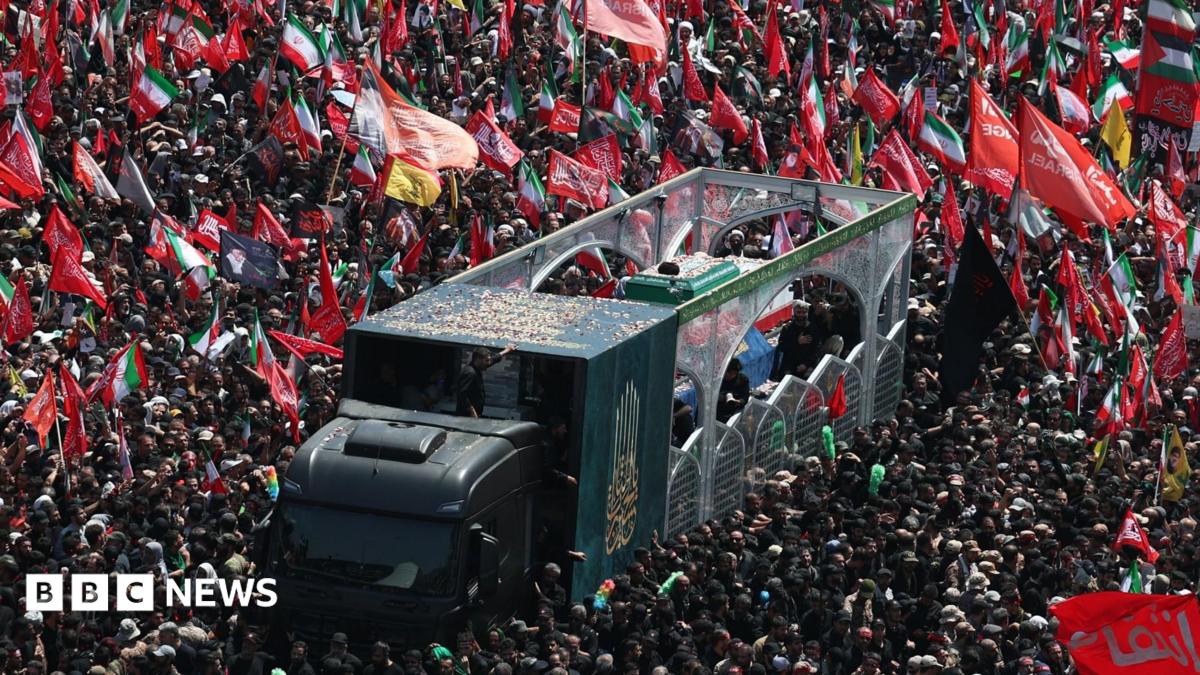 Iranians take part in the funeral procession for the late Iranian Supreme Leader Ayatollah Ali Khamenei in Tehran, Iran (6 July 2026)