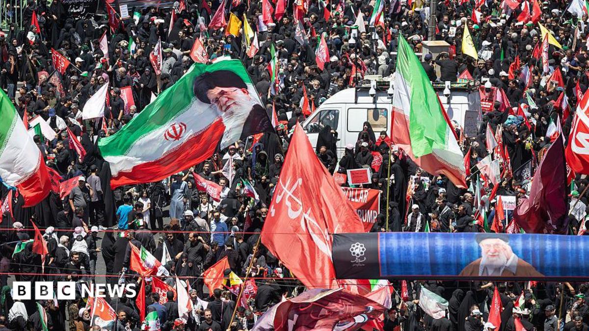 Thousands of mourners gather on a boulevard in Mashhad, northeastern Iran, ahead of the burial of Iran's late Supreme Leader Ayatollah Ali Khamenei (9 July 2026)