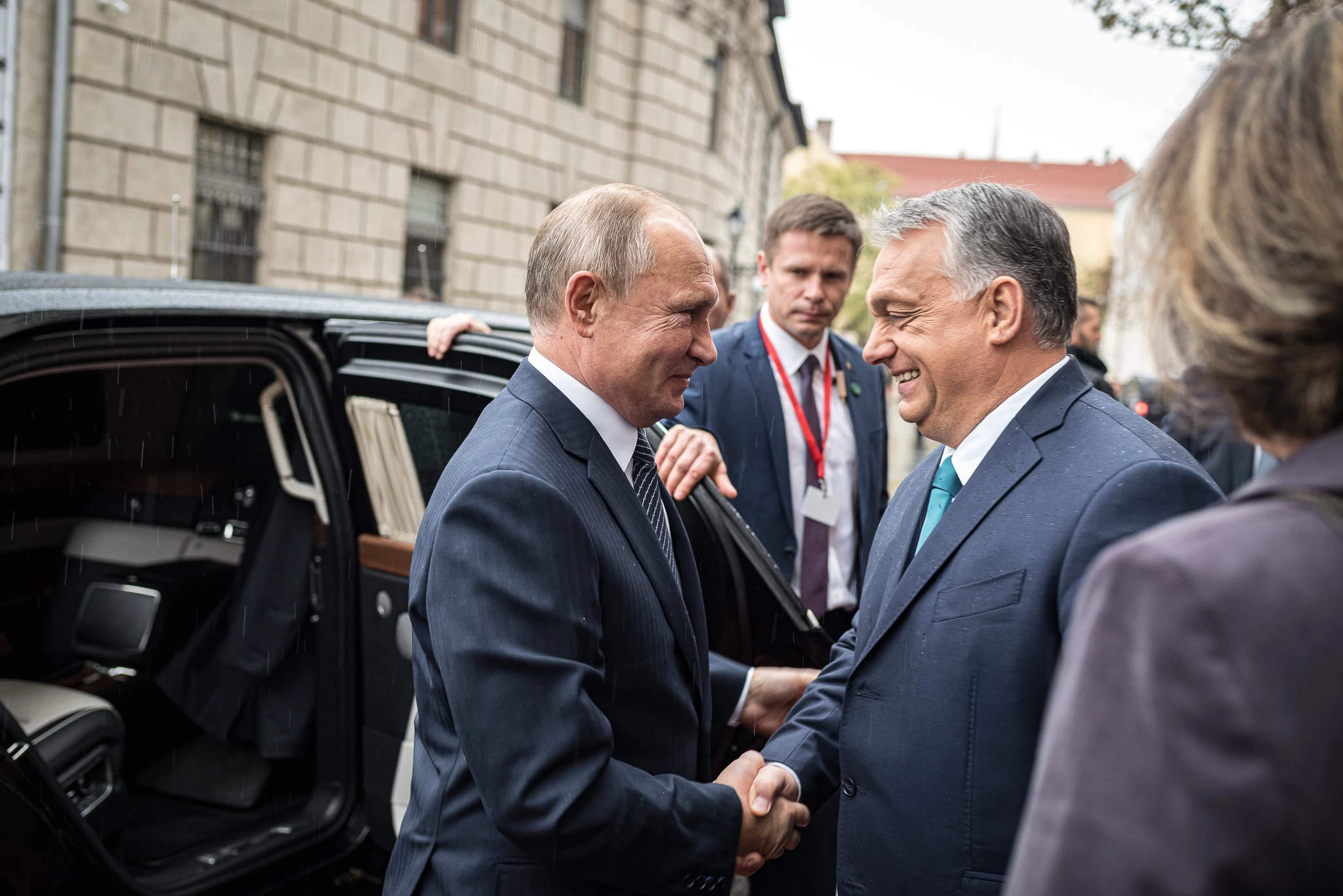 Putin Orbán Russian gas disgraceful role nato