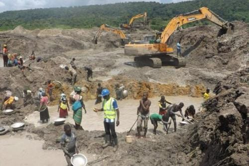 Illegal Gold Mining Prompts Cameroon to Tighten Mining Sector Oversight