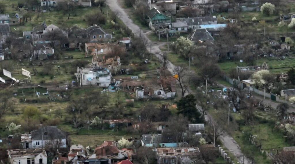 International monitors confirm Russia’s blockade of occupied Oleshky, where the living starve and the dead go unburied
