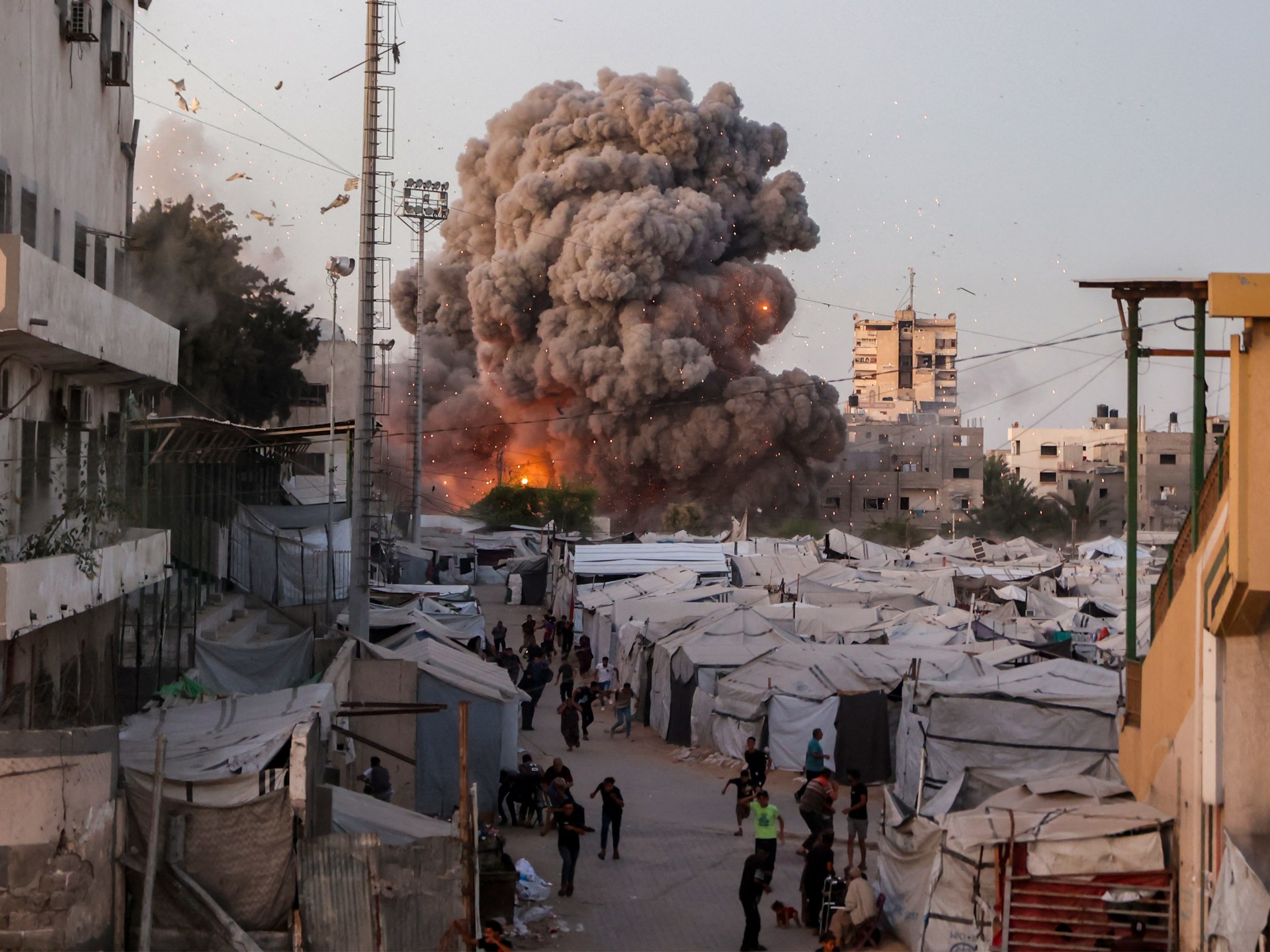 Israel kills Palestinian, destroys mosque in Gaza | Gaza News