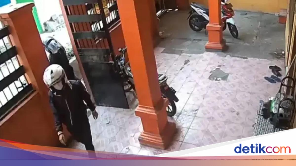 Jatanras PMJ Tangkap 2 Pelaku Curanmor Tembak Ojek di Jaktim, Senpi Disita