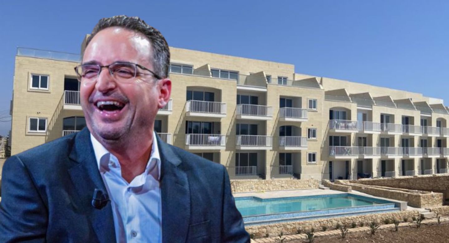 Johann Buttigieg defends sanctioning of Portelli's illegal pools against court decision