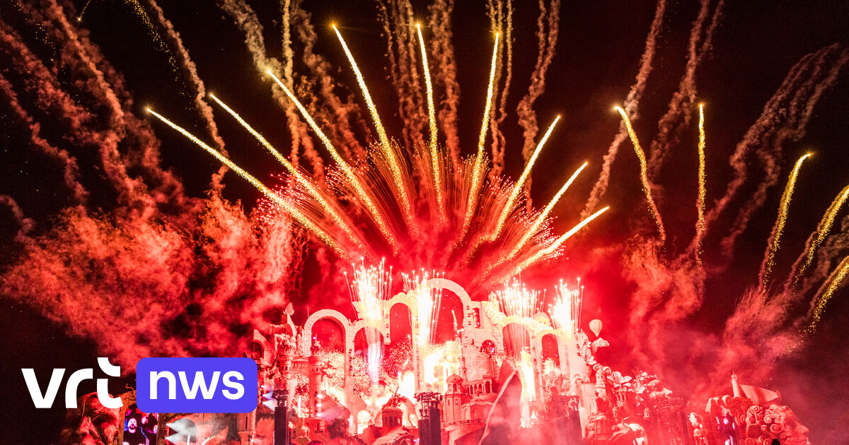LIVE Nederlander Hardwell sluit Mainstage af, met vuurwerk