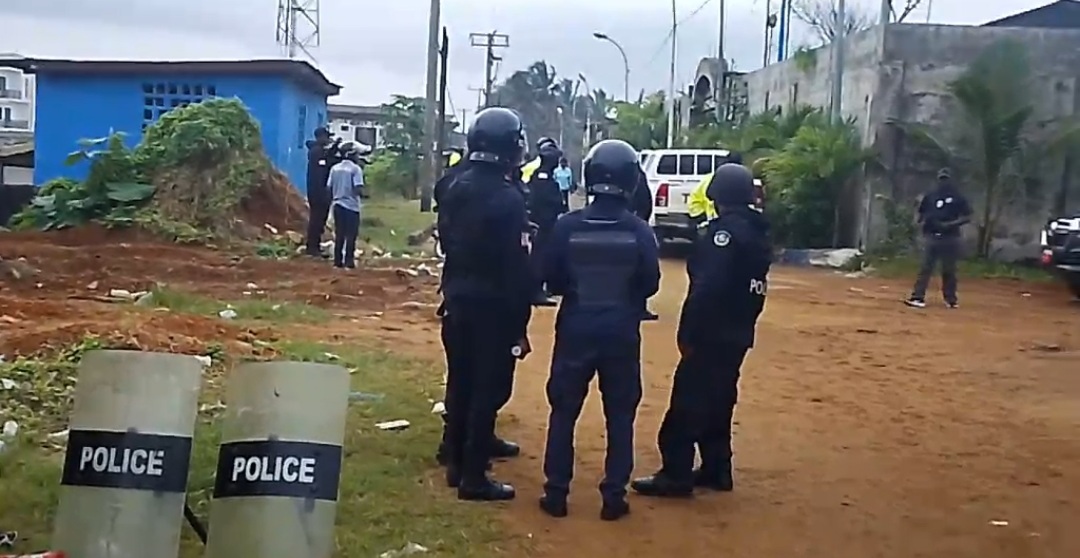 LNP BESIEGES MULBAH MORLU’S HOME AS STAND CHAIRMAN HEADS TO COURT TO SURRENDER SEIZED POLICE FIREARM AMID EXPLOSIVE CLASH WITH POLICE CHIEF GREGORY COLEMAN