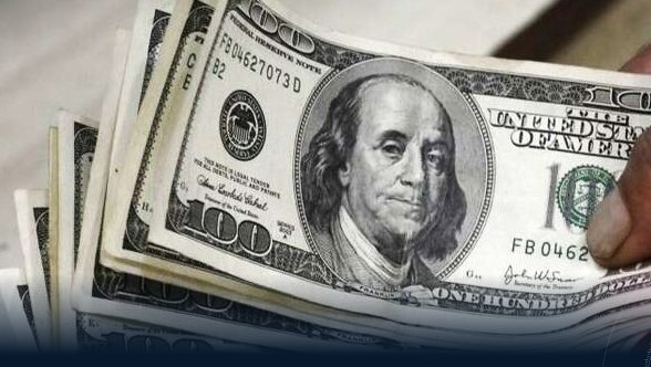 Daw: The parallel market is expanding and weakening the state's ability to control the exchange rate.