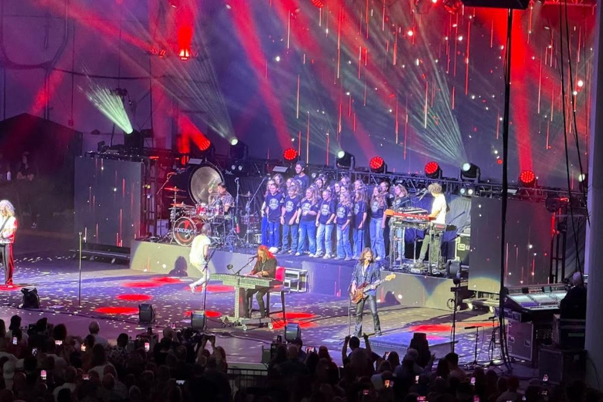 Manchester Township Middle School chorus sang with foreigner