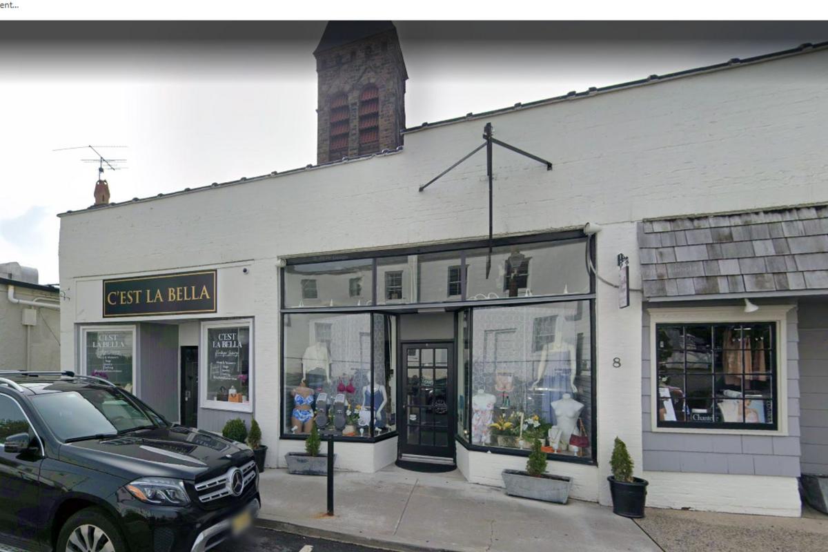 Masked thieves steal designer handbags in 10-second NJ heist