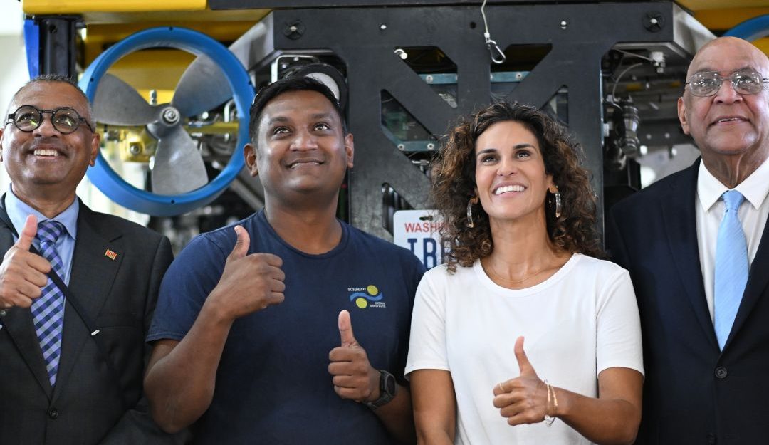 Minister Swaratsingh Sends A Message To Deep Sea Exploration Team