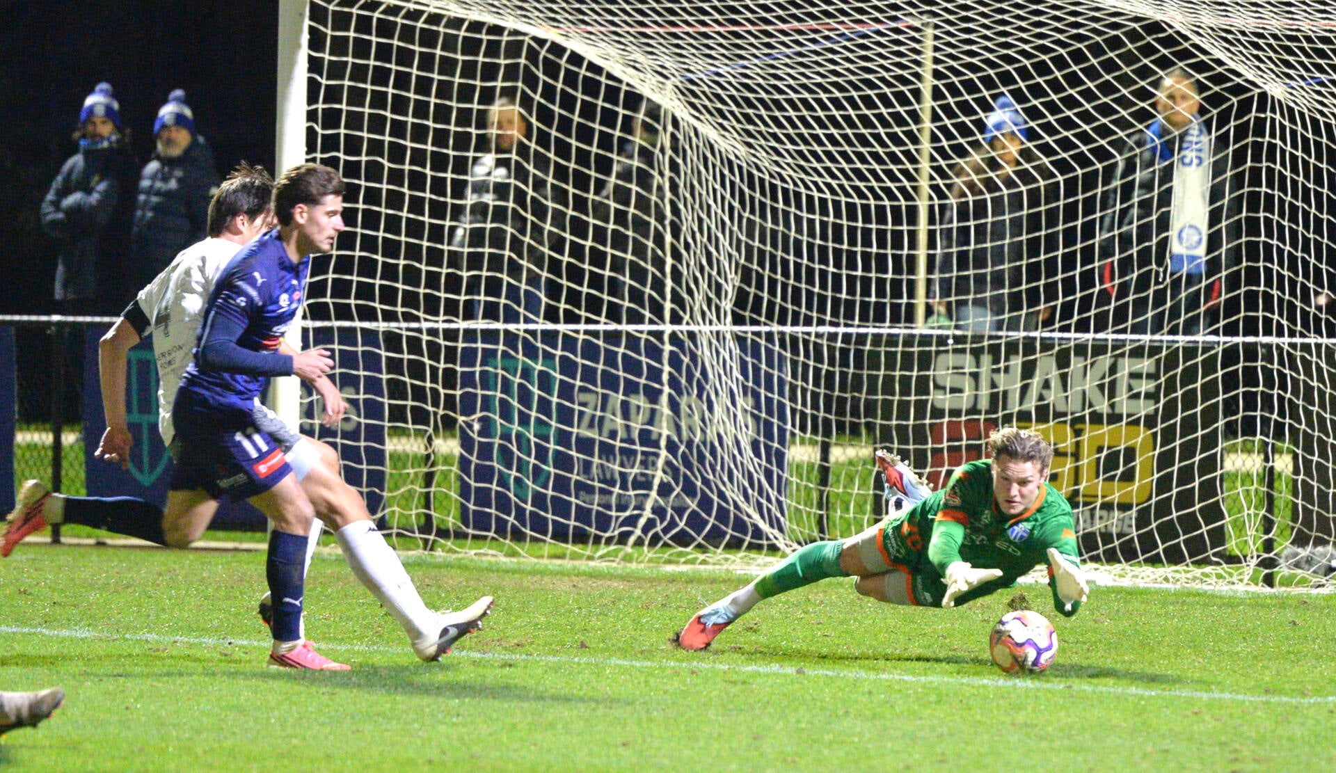 NPL Victoria Men: Hellas storm Oakleigh