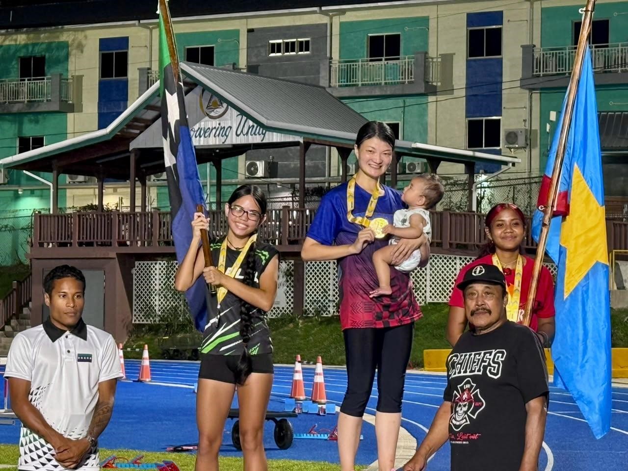 Nestor leads women’s 400-meter field in close finish