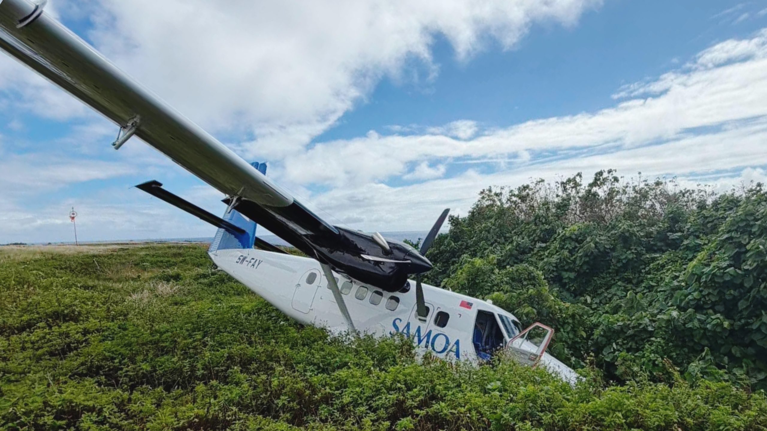 Newly Refurbished Twin Otter Veers off Runway at Fitiuta Airport; One Injured