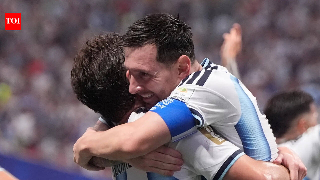 OFFSIDE: Lionel Messi and Argentina pull off another miracle comeback to bury Egypt | Football News
