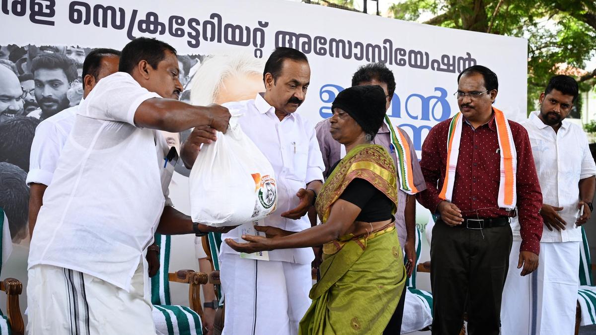 Oommen Chandy carried sorrows and sufferings of the common people in his heart: V.D. Satheesan