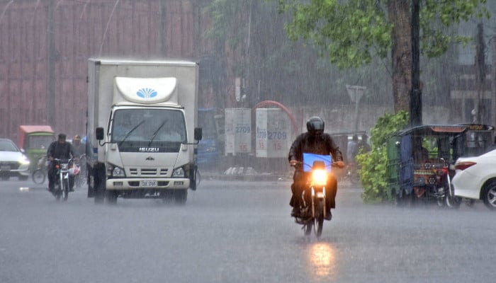 PDMA issues province-wide alert as rain, thunderstorms forecast across Sindh