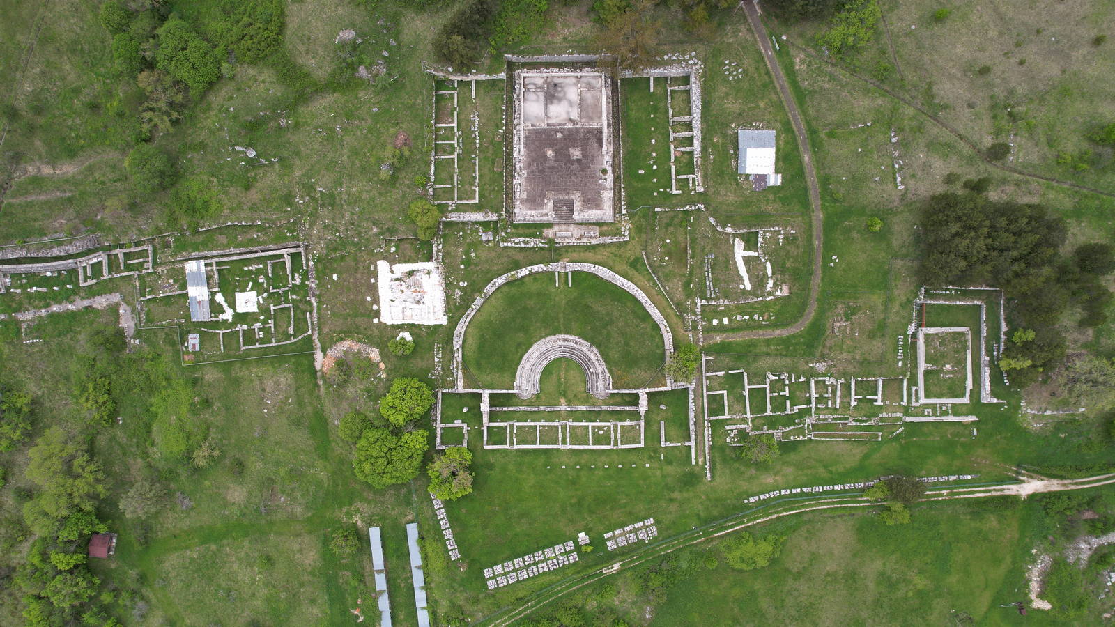 Aerial view of Pietrabbondante https://molise.guideslow.it/