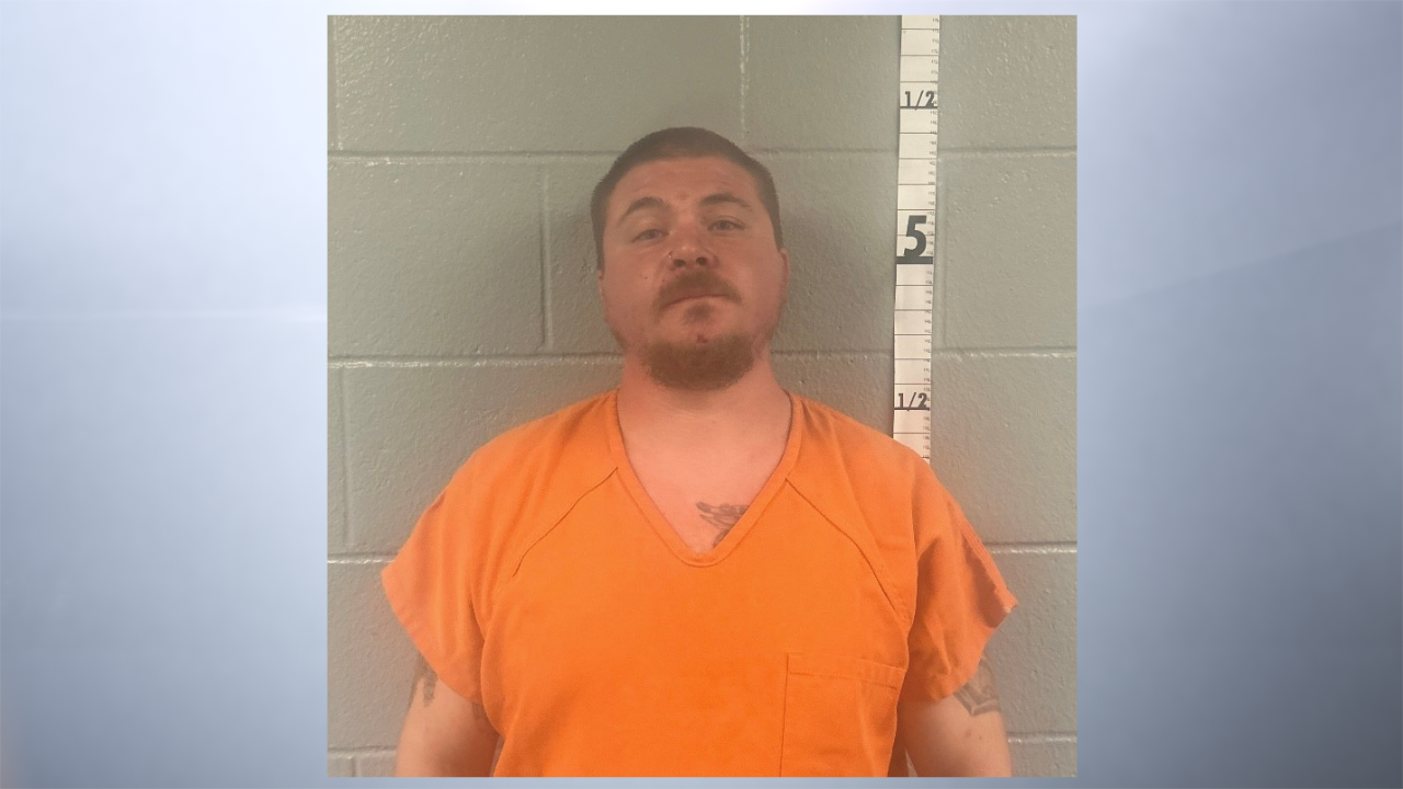 Police: Pekin man shoots at woman, leads officers on multi-county chase - Indianapolis News | Indiana Weather | Indiana Traffic