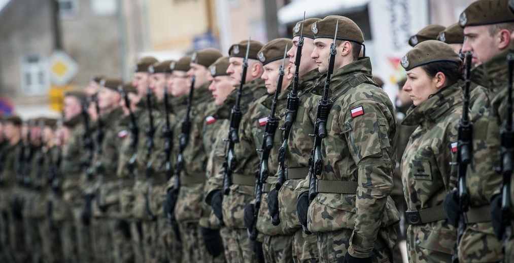Polish soldiers now able to collect uniforms from parcel lockers