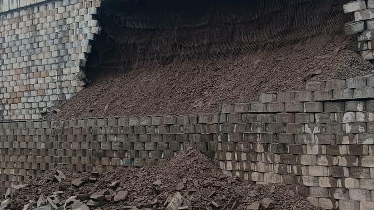 Portion of Pune-Bengaluru national highway collapses near Belagavi