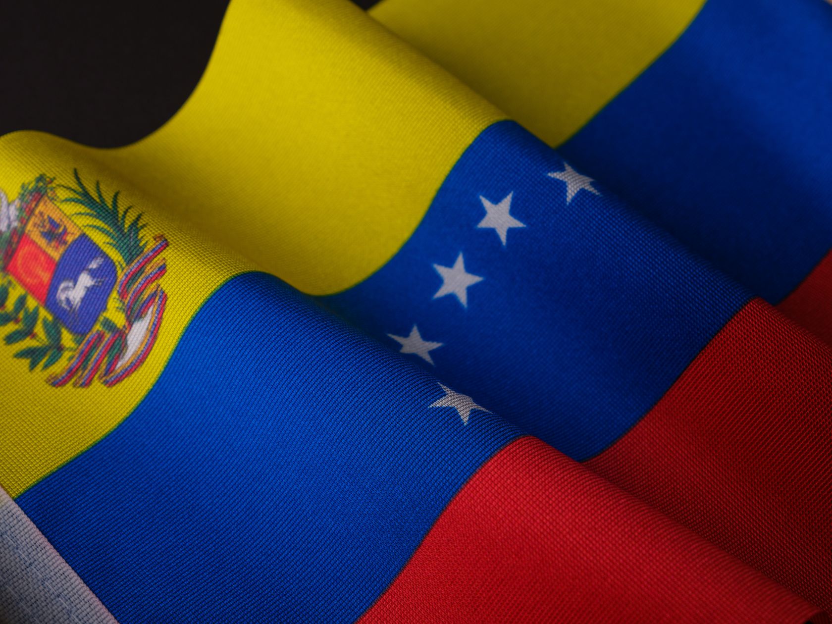 Portugal Air Force to take aid to Venezuela