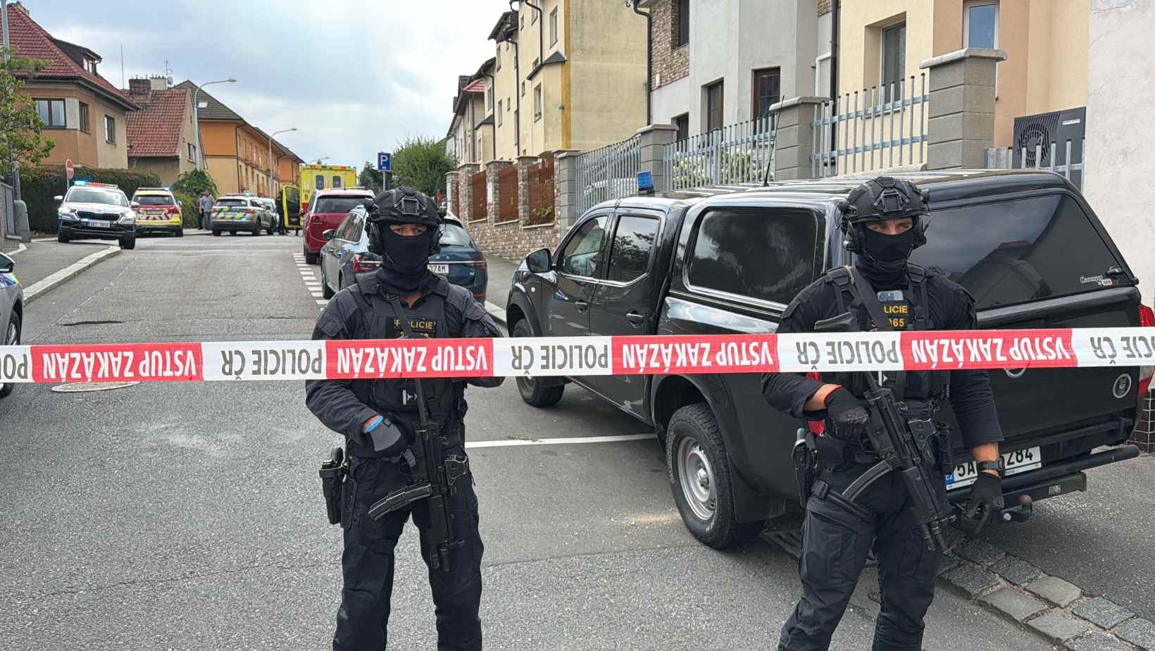 Prague 10 Shooting Leaves Woman Dead Man Critically Injured