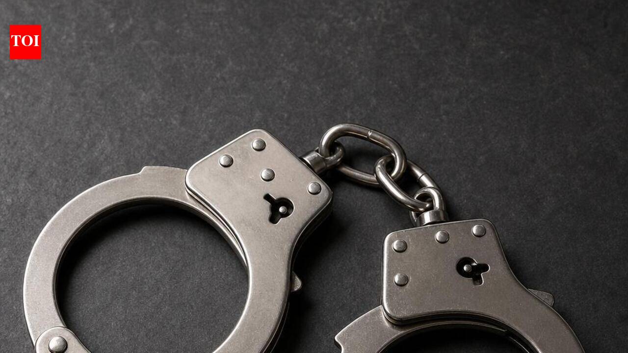 Pratapgarh man arrested for offensive posts targeting PM, CM | Prayagraj News