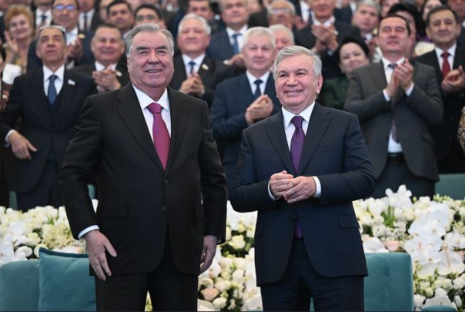 Rahmon congratulates Mirziyoyev on his birthday